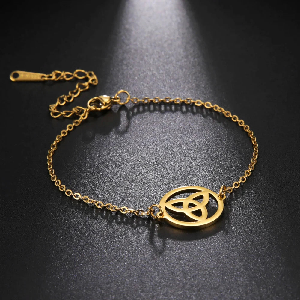 Triquetra Celtic Trinity Knot Gold Bracelet