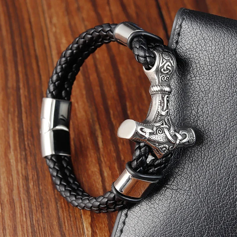 Bracelet torsadé noir ancre