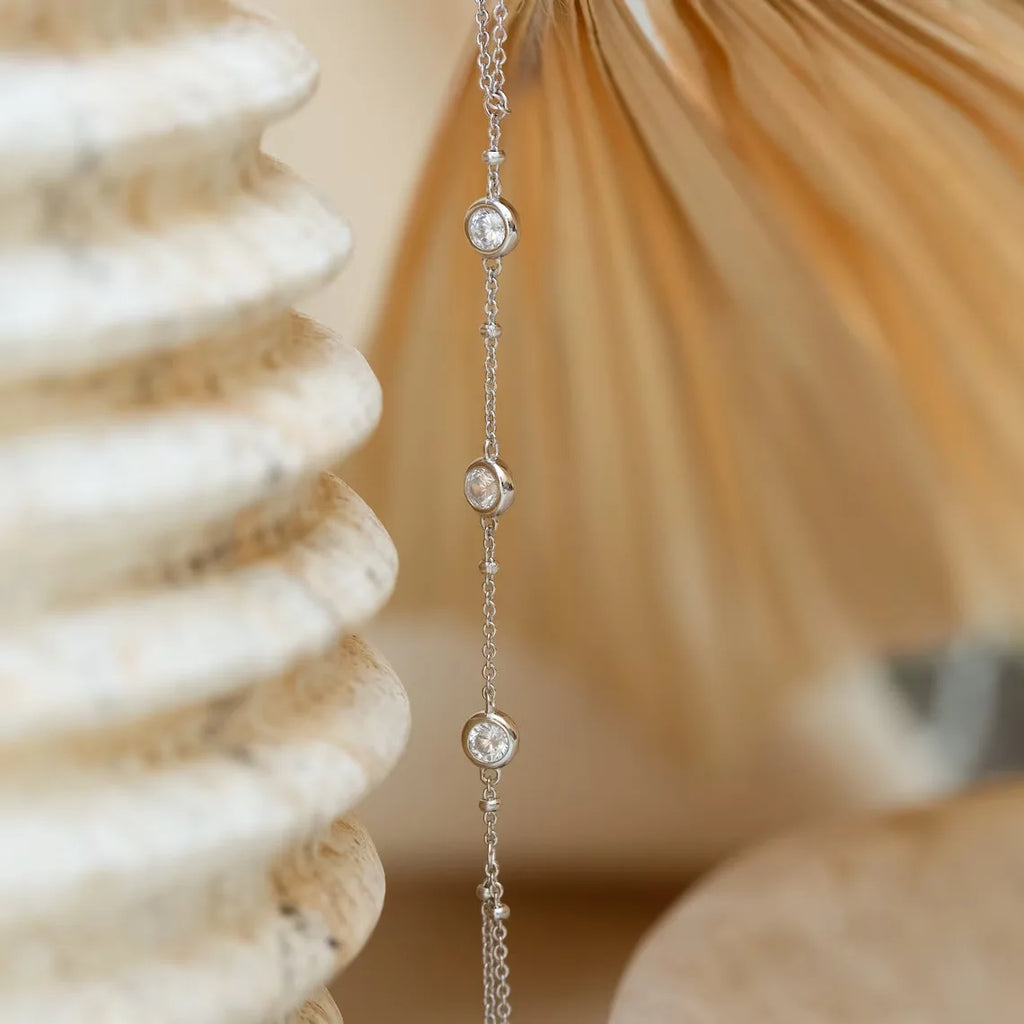 Hand and finger chain with cubic zirconia - women's hand bracelet
