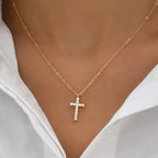Collier avec Croix