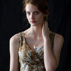 Collar con Colgante de Media Luna 7 Chakras