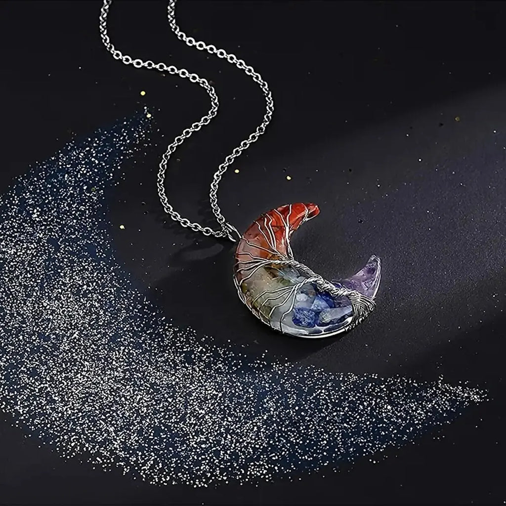 Collar con Colgante de Media Luna 7 Chakras