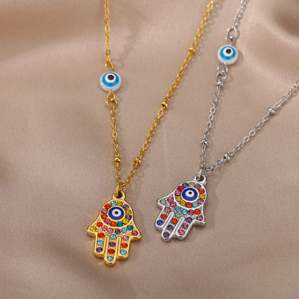 Collier avec pendentif de protection contre le mauvais œil et main de Fatma multicolore arabe argent