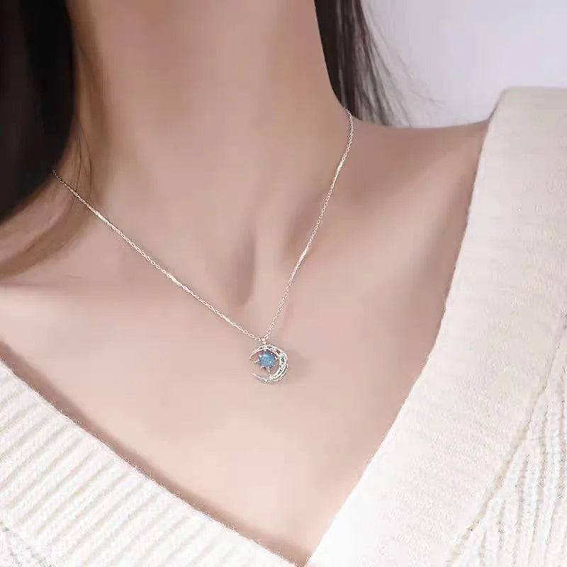 Necklace with Moonstone and Zircon Star Pendant for Women silver
