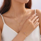 Collier avec Pendentif Fleur de Tulipe en Zircon violet