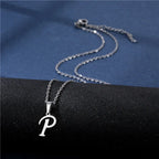 Collar con colgante inicial plateado - letra 