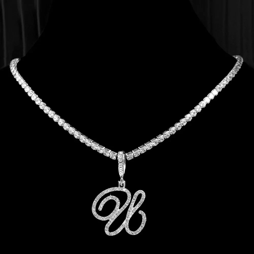 Collar con colgante de inicial y strass - letra 