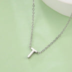 Collier avec pendentif initiale - lettre