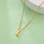 Collier avec pendentif initiale - lettre