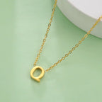 Collier avec pendentif initiale - lettre