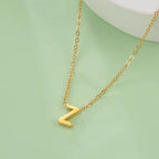 Collier avec pendentif initiale - lettre