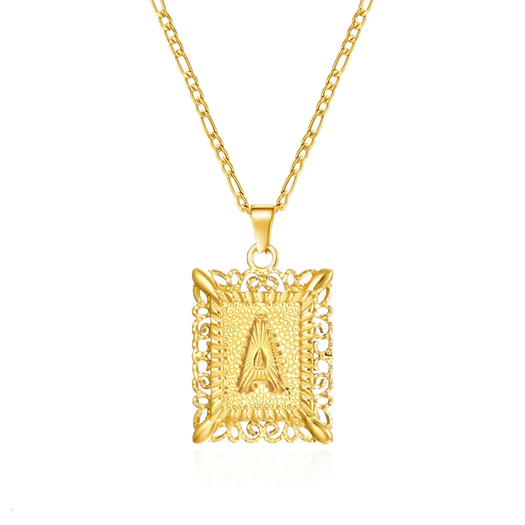 Collar con colgante rectangular con inicial - letra 