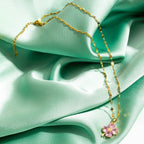 Necklace with Four-Leaf Clover Pendant Colored gold and rose