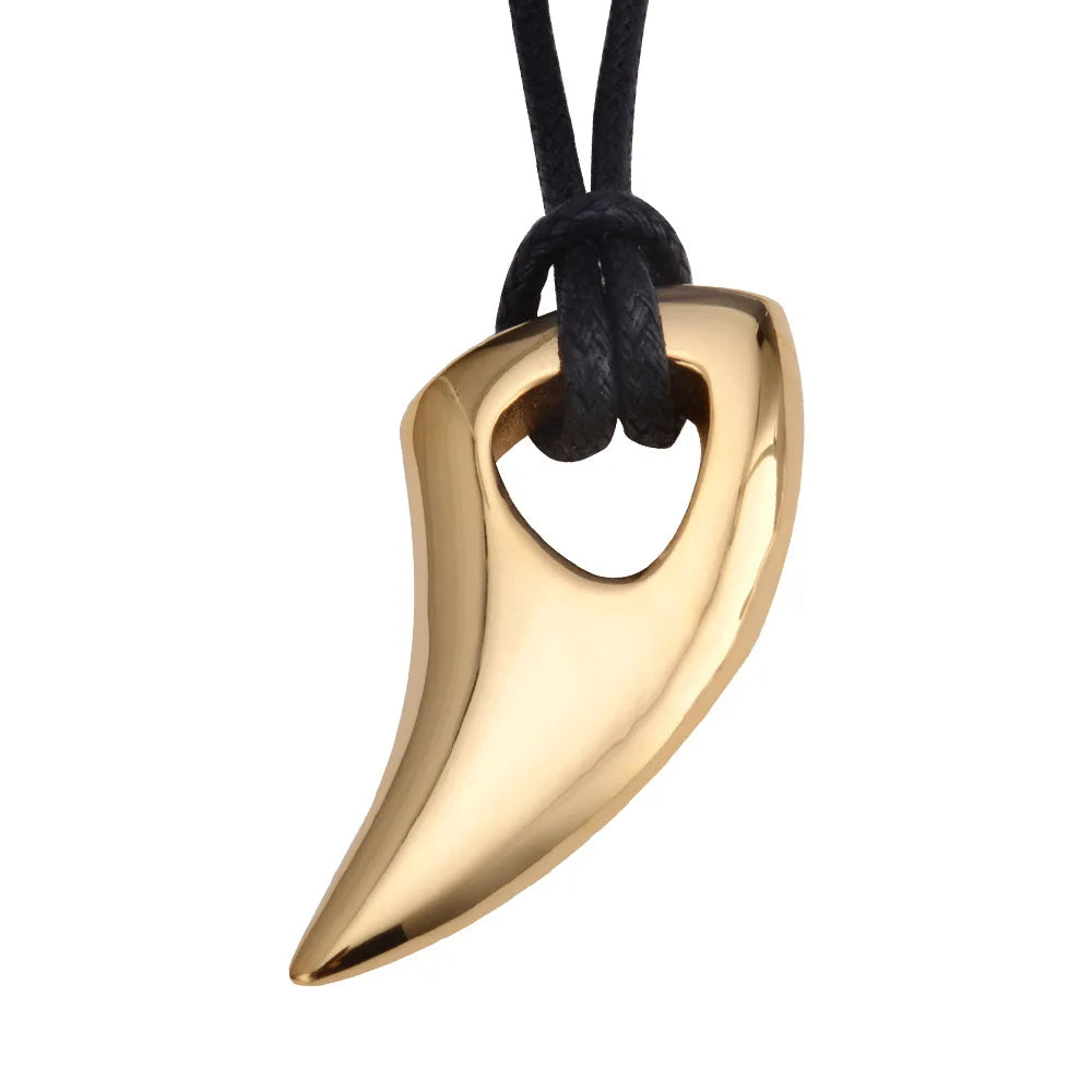 Collier cordon avec pendentif dent de requin or