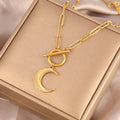 Collier Elégant avec Pendentif Lune