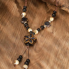 Collier en Perles avec Pendentif Fleur marron