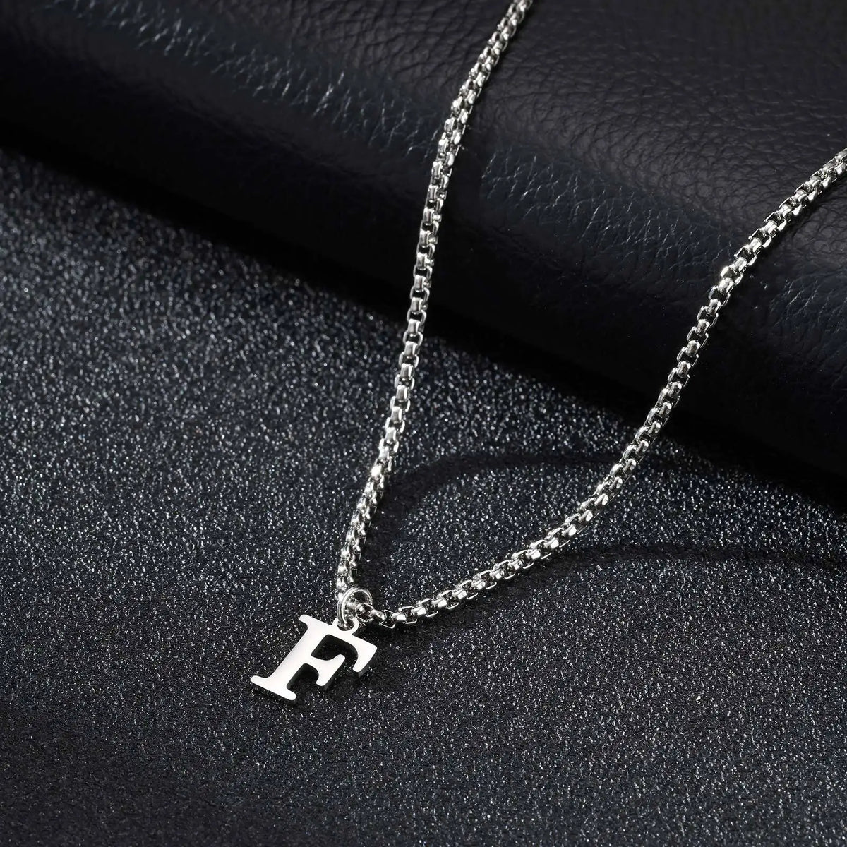 Men's necklace with initial letter pendant