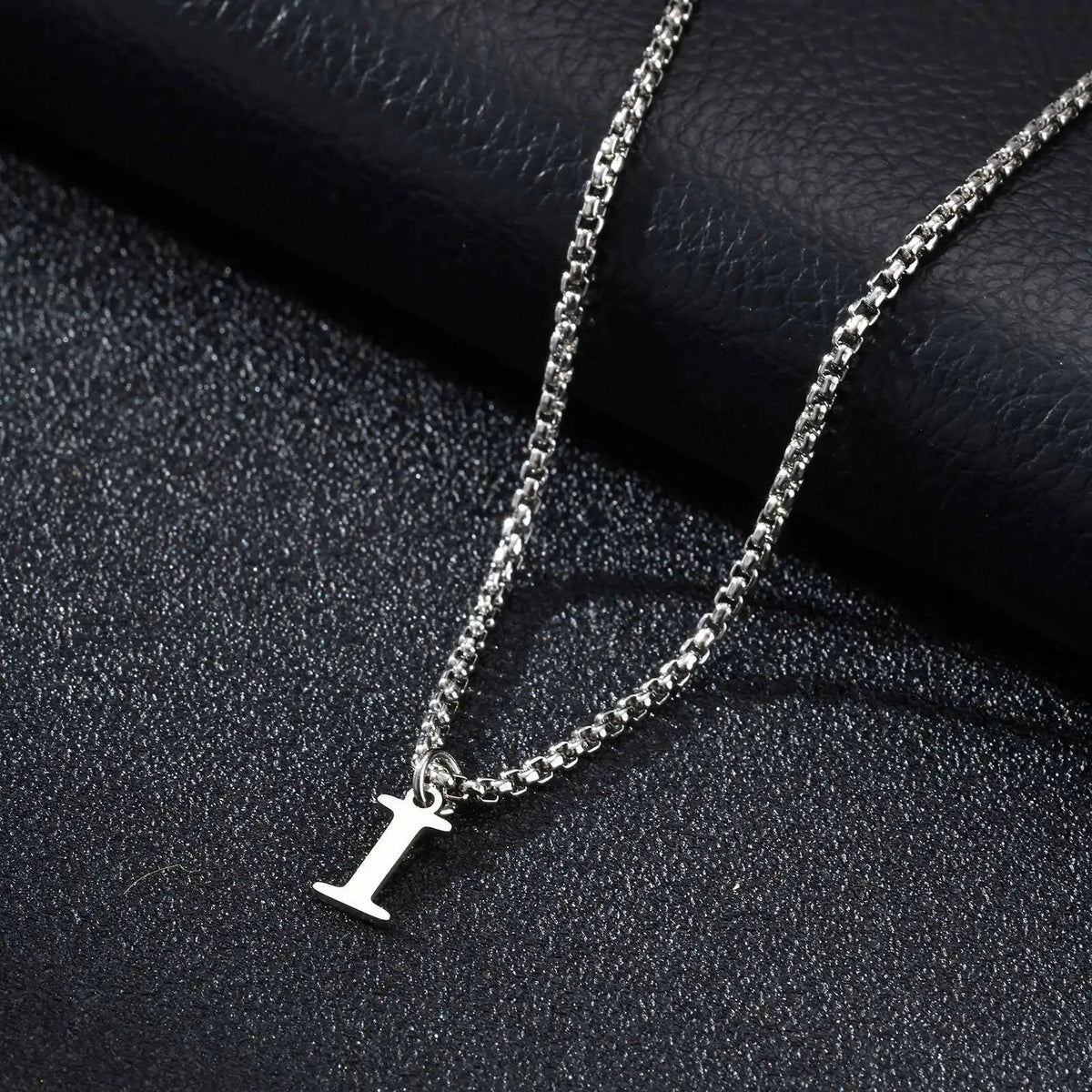 Men's necklace with initial letter pendant