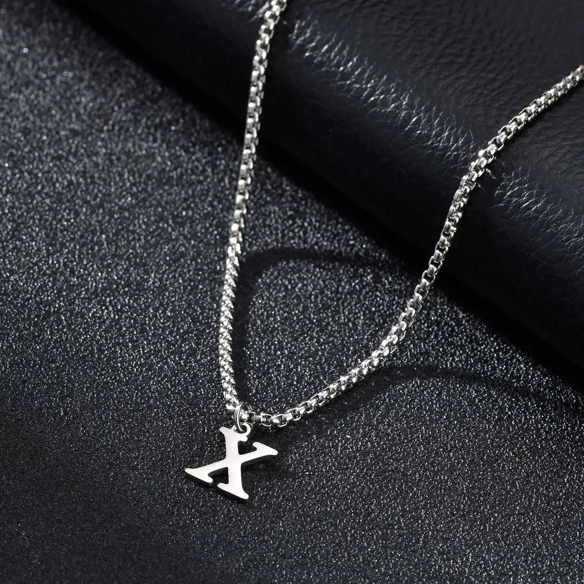 Men's necklace with initial letter pendant