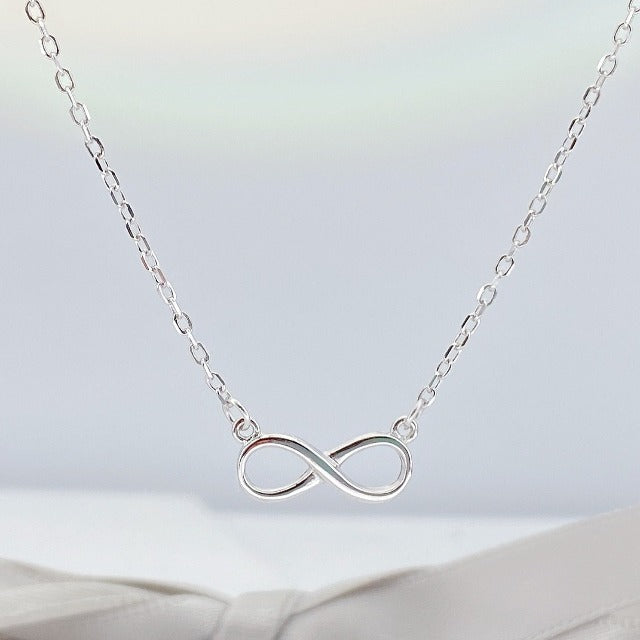 Collar Infinito Plata