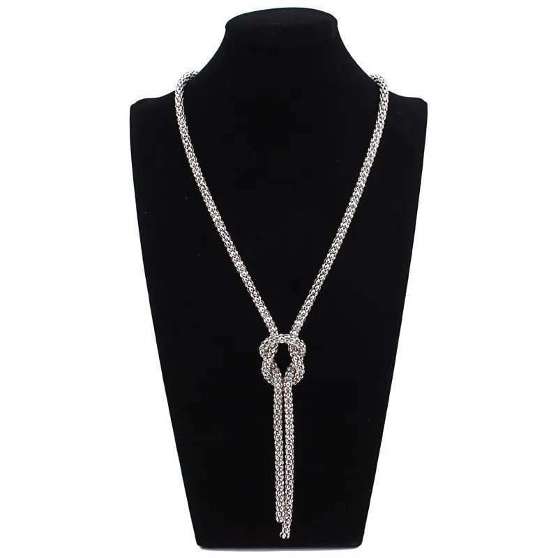 Collier Long avec Pendentif Noeud argent