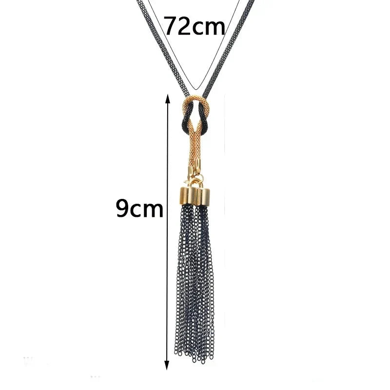Collier long avec pendentif noeud pour femme