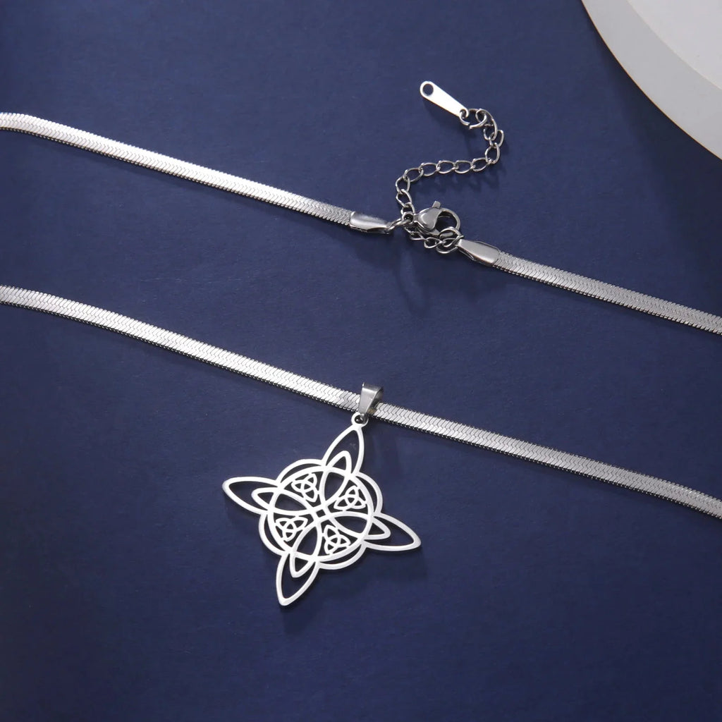 Wiccan Pendant Necklace Witch's Knot Women's Protective Amulet silver