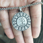 Collar Colgante Yggdrasil (plateado o dorado) plateado