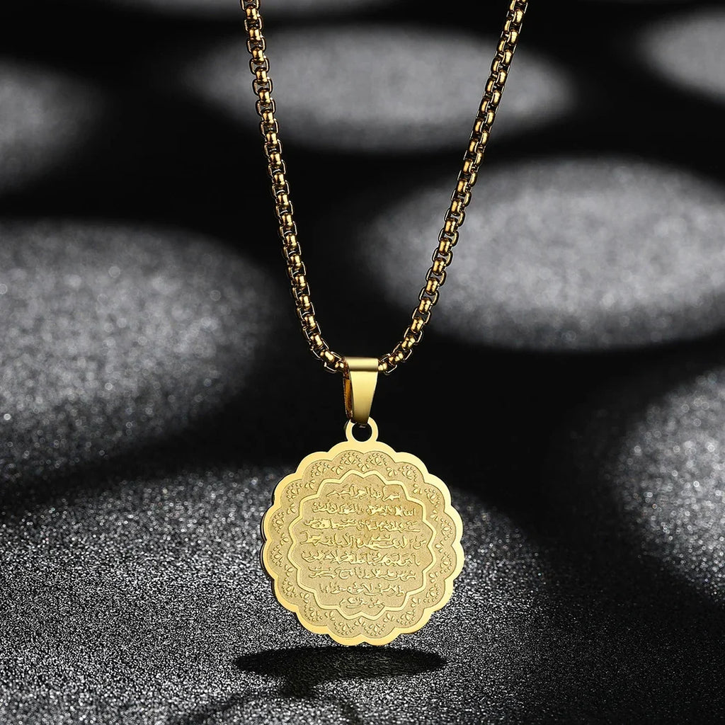 Collier pour femme avec pendentif Ayatul Kursi arabe or