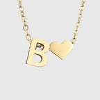 Collar para mujer con colgante de corazón e inicial - letra 