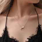 Collar para mujer con colgante de corazón e inicial - letra 
