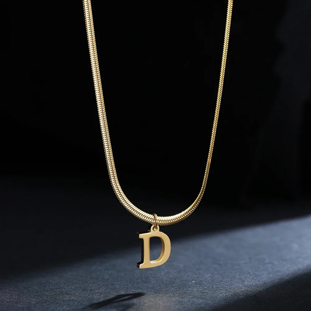 Women’s necklace with initial letter pendant