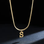 Women’s necklace with initial letter pendant