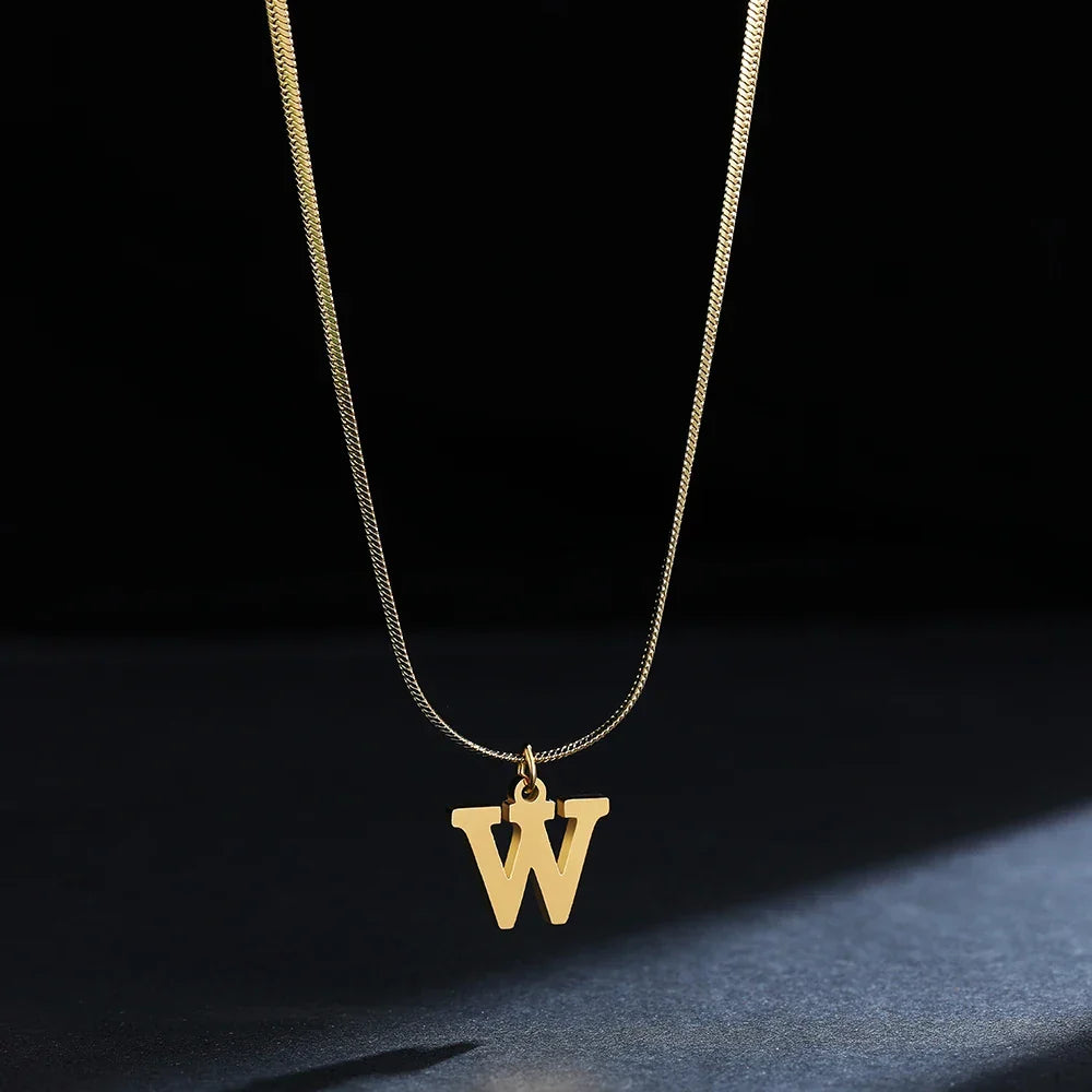 Women’s necklace with initial letter pendant