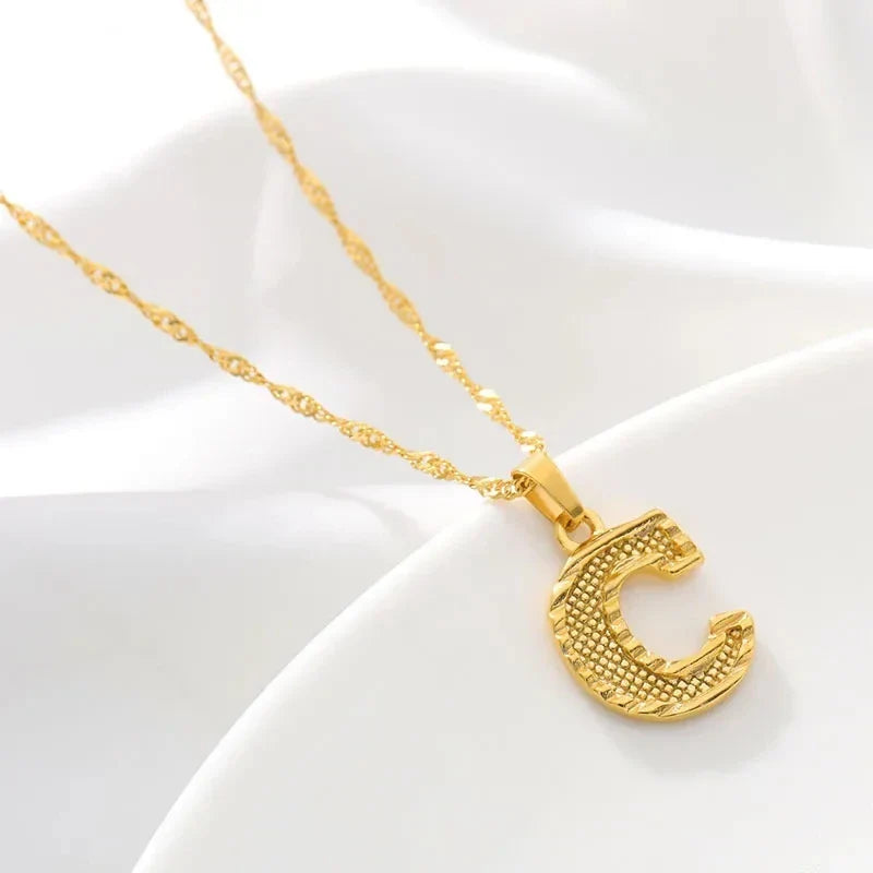 Collier homme ou femme avec pendentif personnalisé initiale c