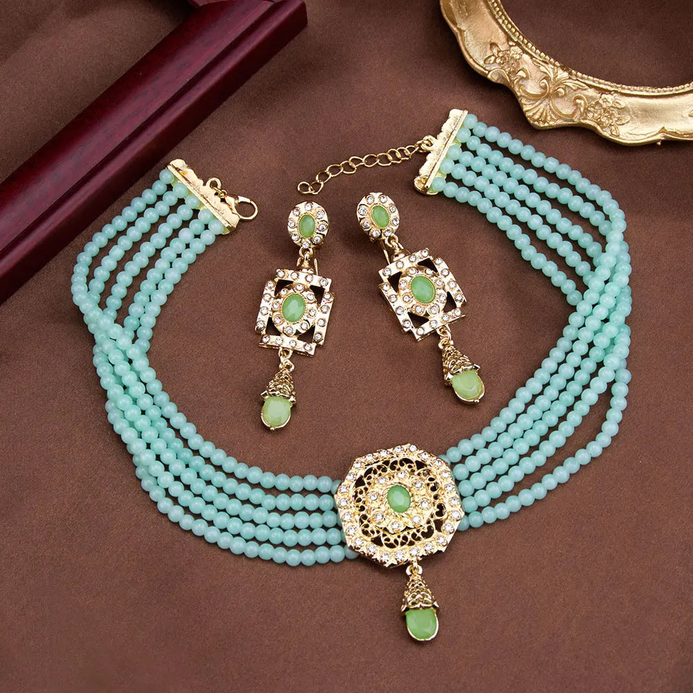 Collar corto y pendientes con Perlas colgantes árabes