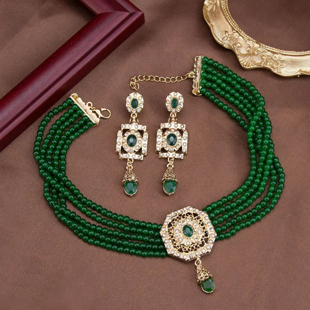 Collar corto y pendientes con Perlas colgantes árabes