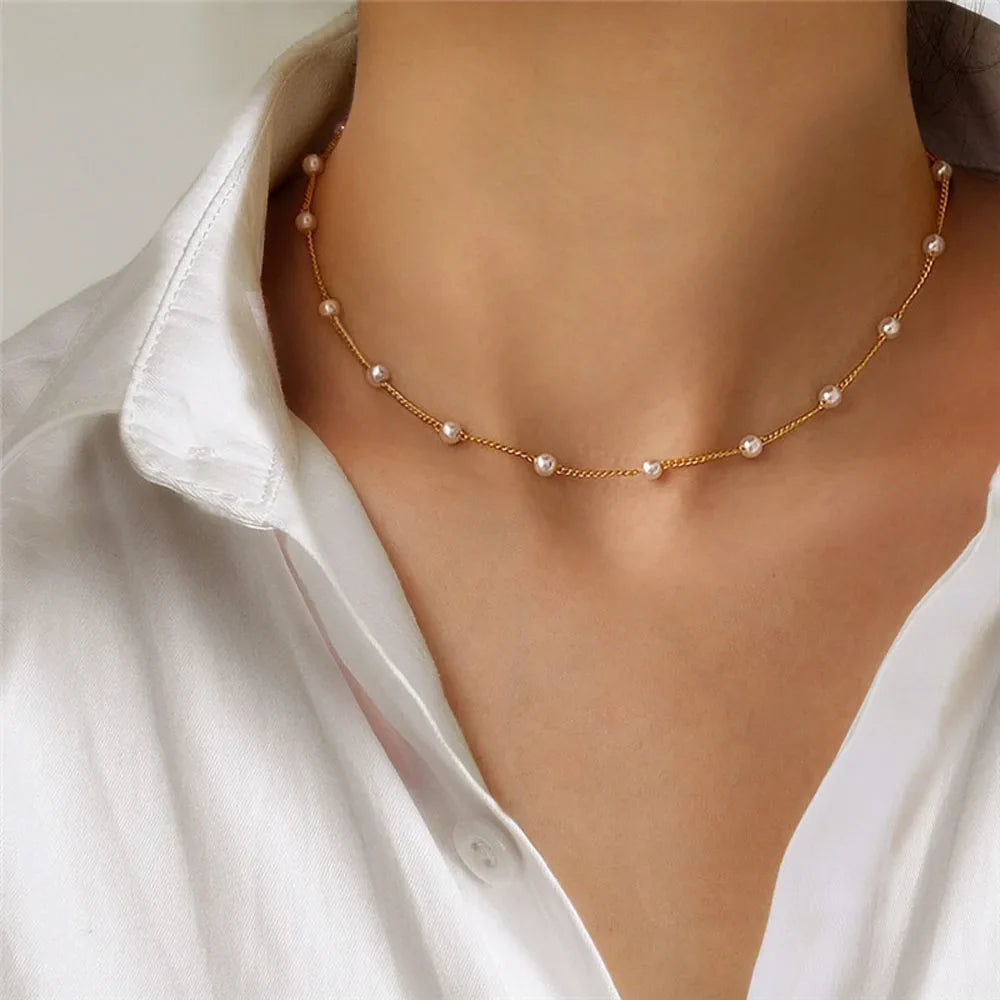 Collar Gargantilla para Mujer con Perlas doradas