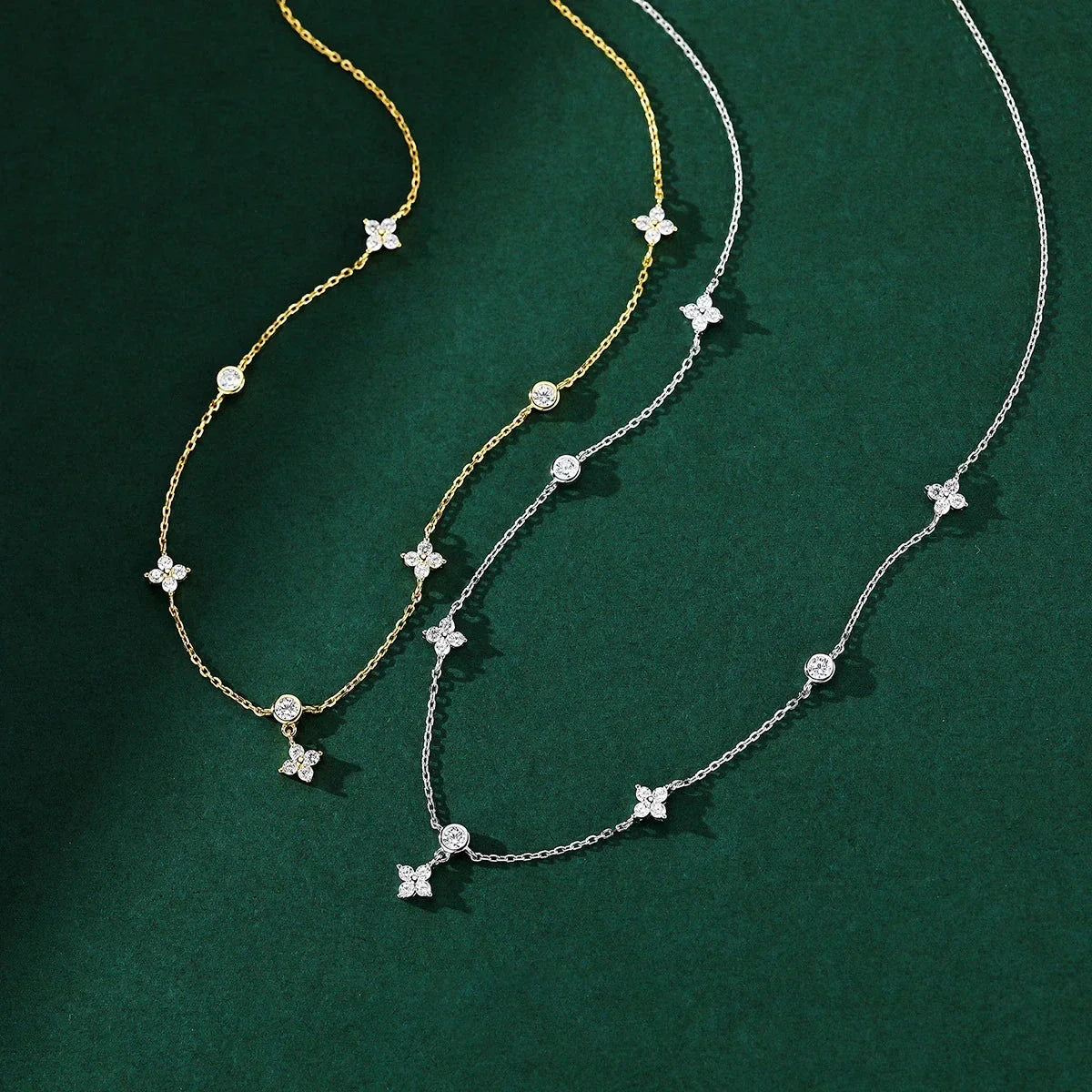 Collar Gargantilla Colgante Flor de Circonio plata