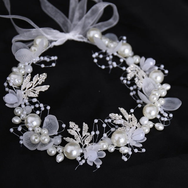 Corona de Boda con Flores y Perlas para Mujer plata