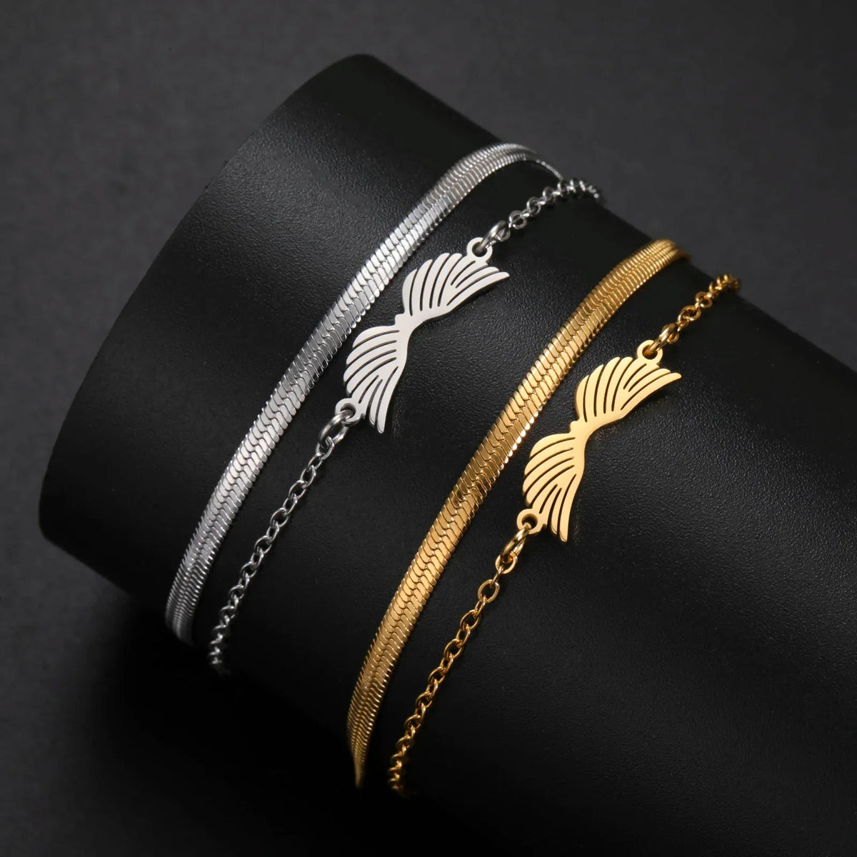 Double angel wings bracelet