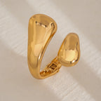 Large Water Drop Curb Chain Bracelet Gold