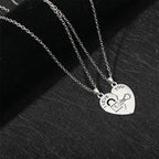 Juego de 2 Collares con Colgantes de Medio Corazón "I Love You" para Pareja de Enamorados
