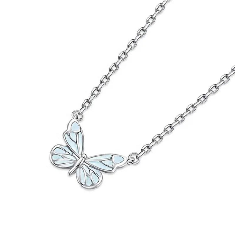 Collier et pendentif papillon lumineux